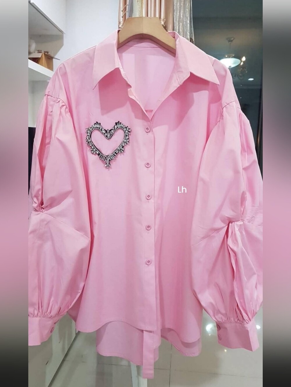 Lili Pink Puff-Sleeve Button-Down Shirt with Jeweled Heart